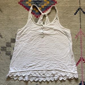 White tank top with lace hem